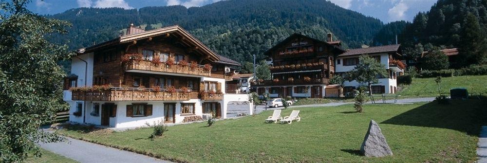 Hotel Silvapina Klosters Exteriör bild