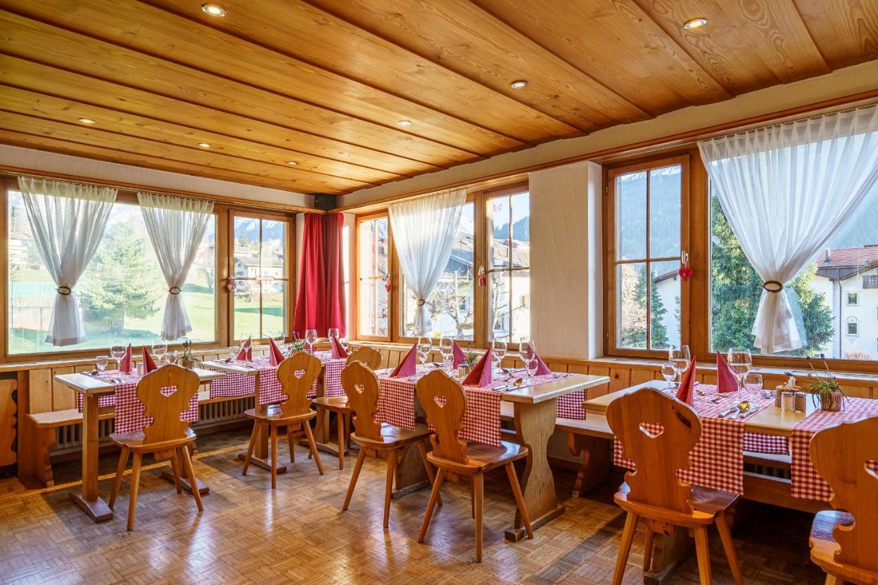 Hotel Silvapina Klosters Exteriör bild